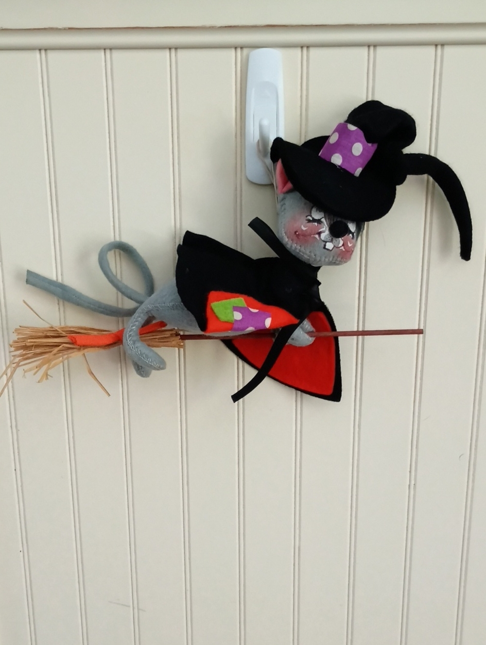 Annalee Vintage Witch Cat on Broom Halloween Decor